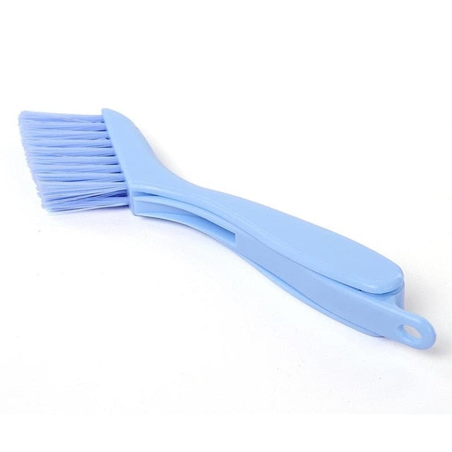 GROOVE CLEANING BRUSH