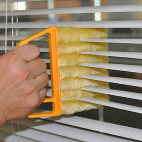 WINDOW CLEANING BRUSH